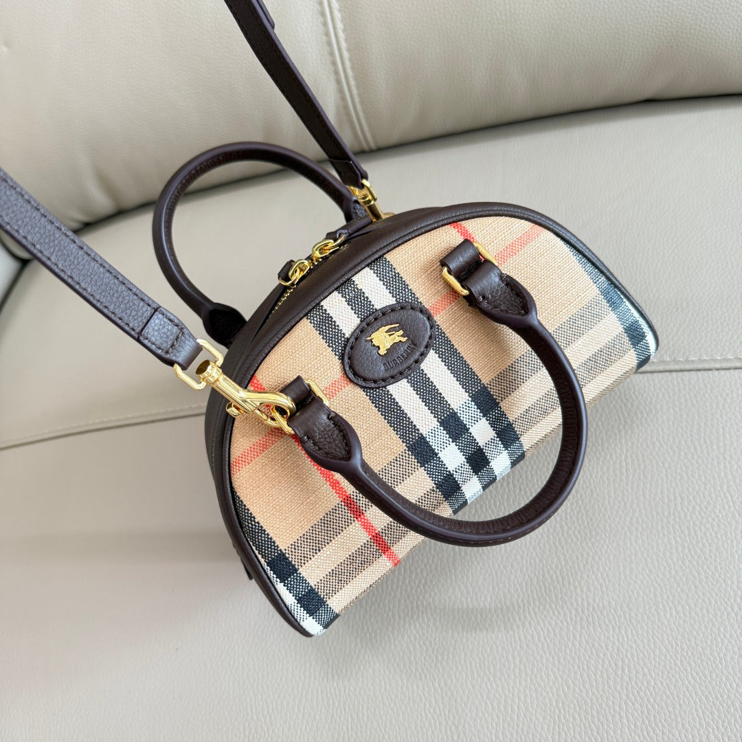 Bolsa Burberry Mini Highlands Bowling Bag