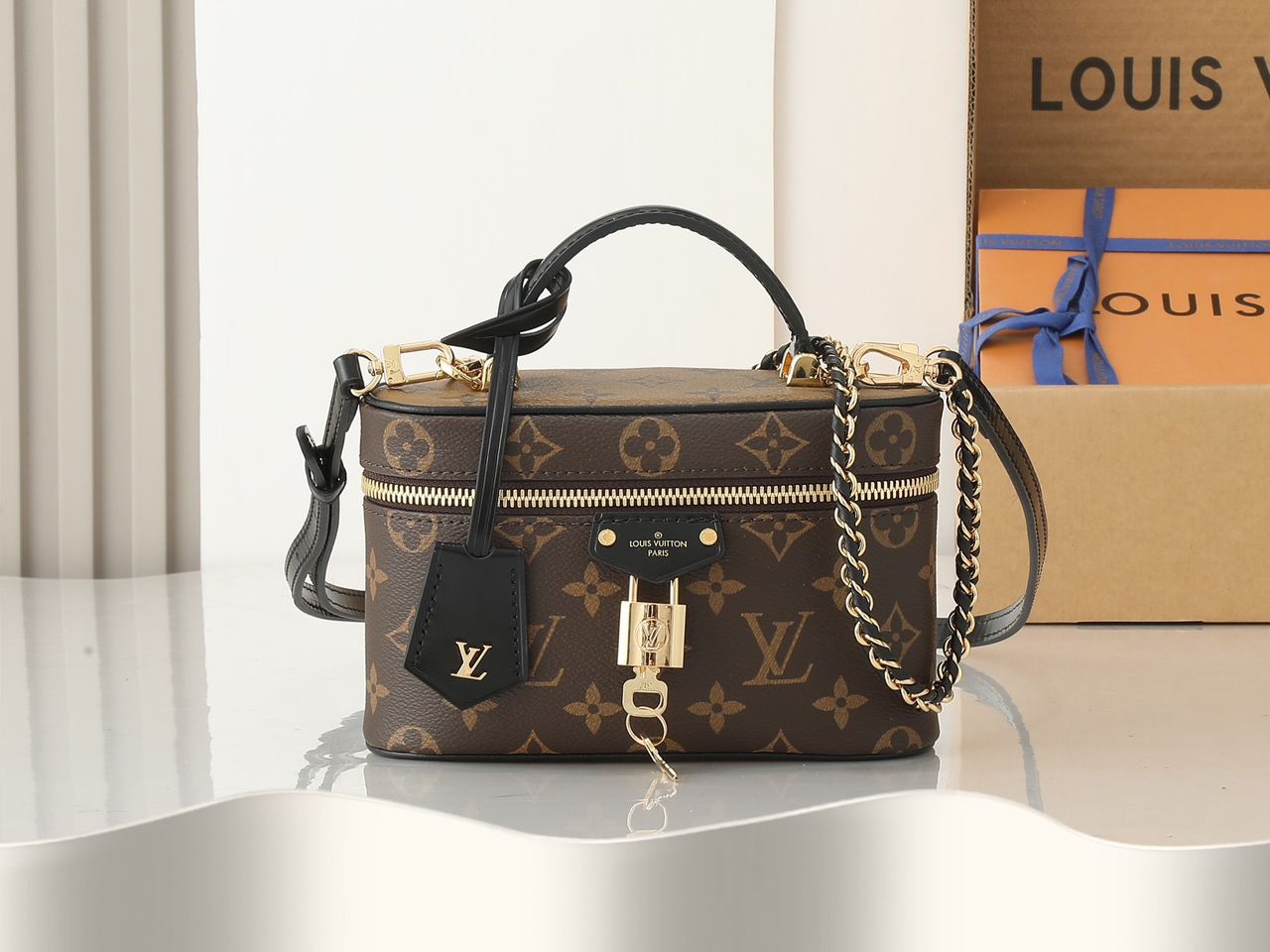 Nécessaire Vanity Chain Pouch