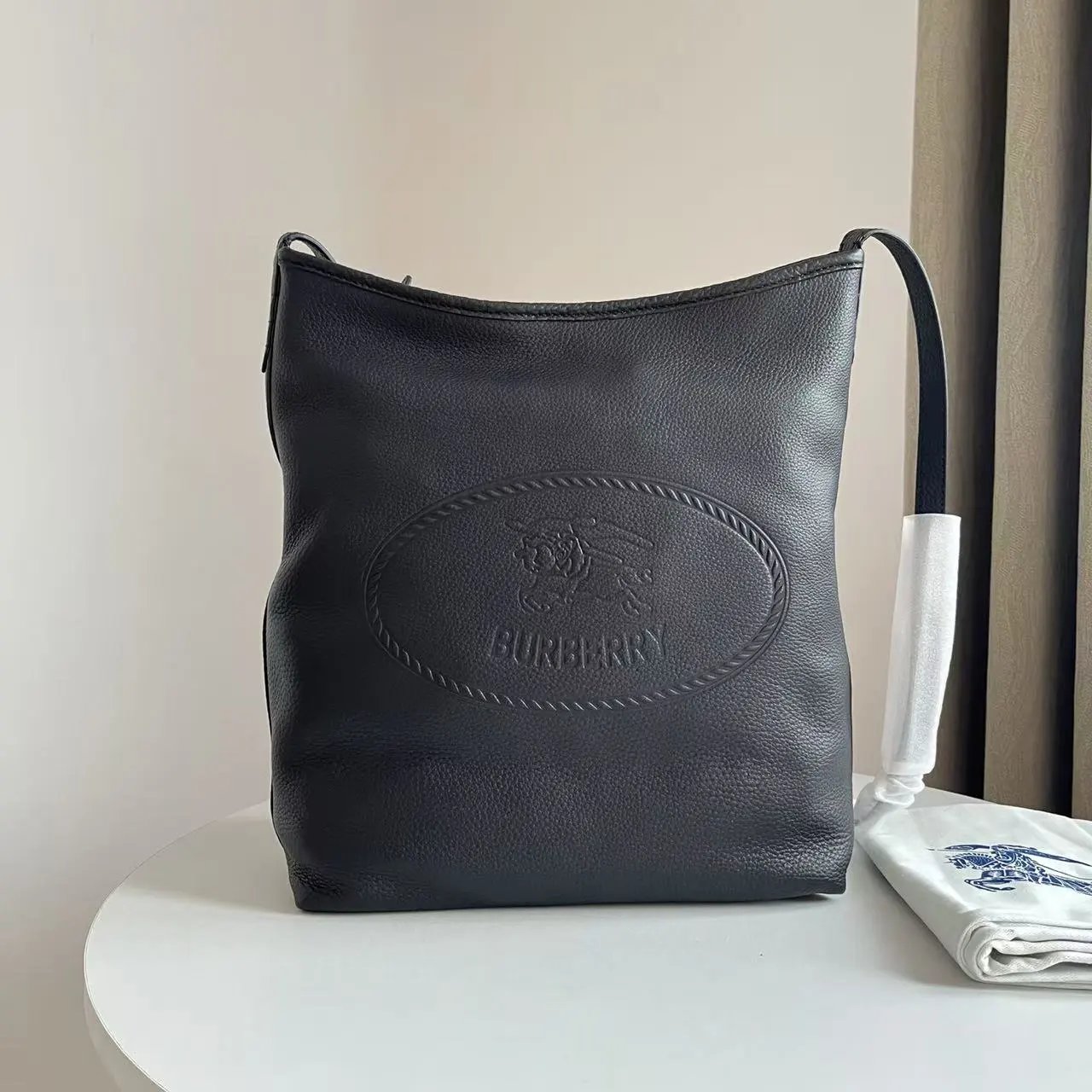 Bolsa Burberry Preta Small Highlands Shoulder Bag