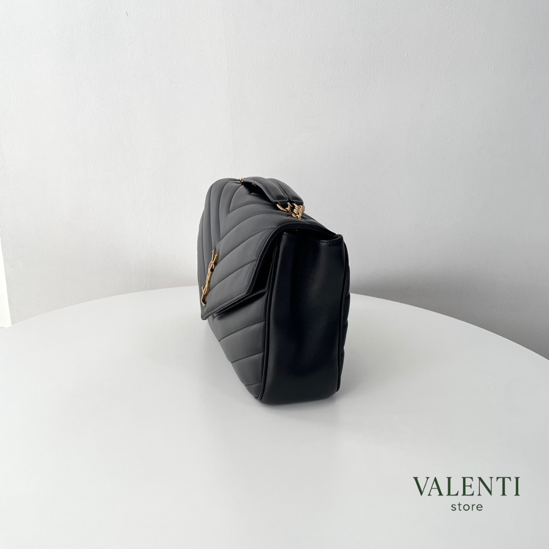 Bolsa LOULOU Yves Saint Laurent Preta