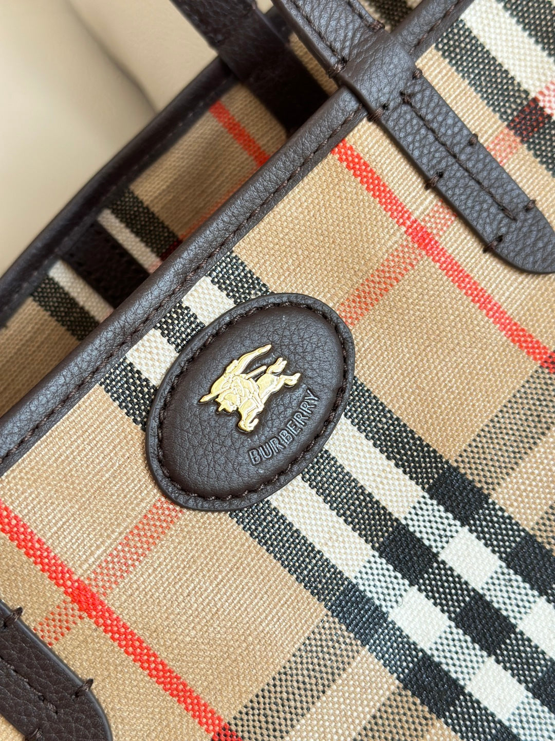 Bolsa Burberry Medium Highlands Tote