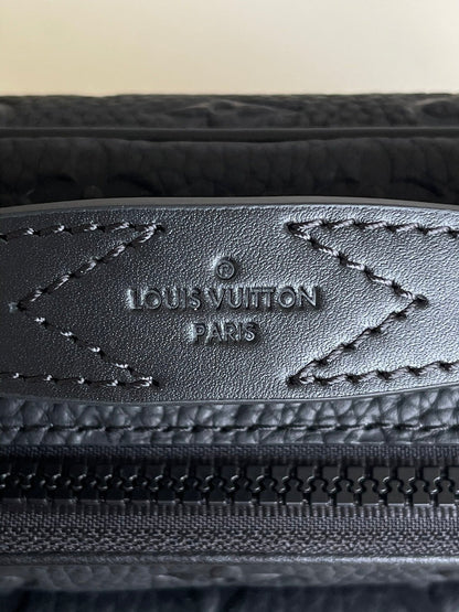 S-lock Messenger Monogram Black