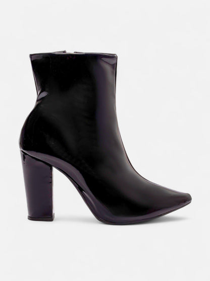 Bota Verniz Cano Curto Salto Bloco