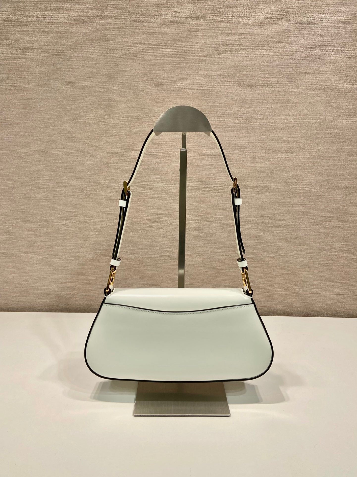 Prada Cleo