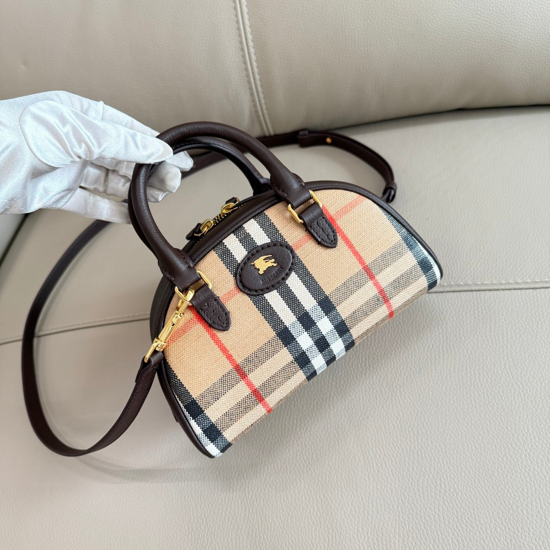 Bolsa Burberry Mini Highlands Bowling Bag